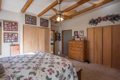 6601 Riverside Dr, Redding, CA 96001 photo 8