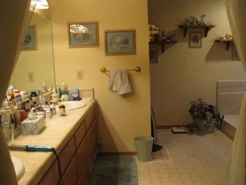 6709 Eastmont Dr, Redding, CA 96002 photo 19