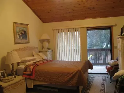 6709 Eastmont Dr, Redding, CA 96002 photo 18