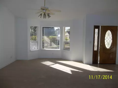 1065 Hillsdale Ct, Redding, CA 96003 photo 2