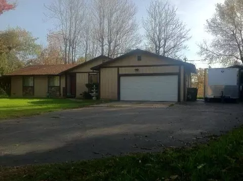 3099 Island Dr, Redding, CA 96001 photo 3