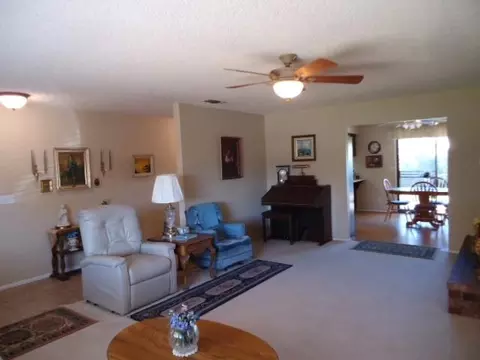 2008 Winchester Pl, Redding, CA 96001 photo 2