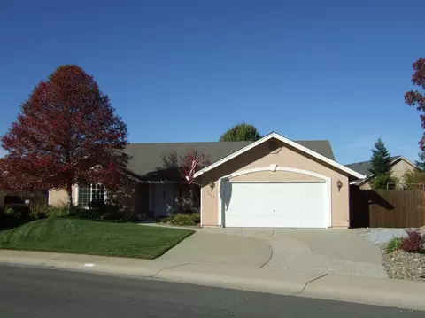 3522 Sunglow Dr, Redding, CA 96001 photo 1