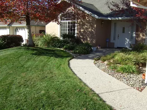 3522 Sunglow Dr, Redding, CA 96001 photo 4