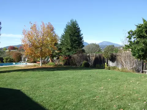 3522 Sunglow Dr, Redding, CA 96001 photo 18