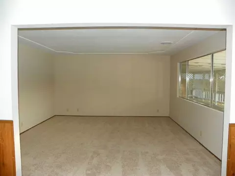 4230 Diane St, Redding, CA 96002 photo 3