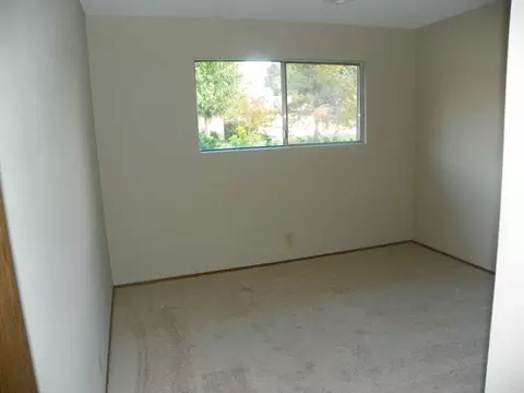 4230 Diane St, Redding, CA 96002 photo 8