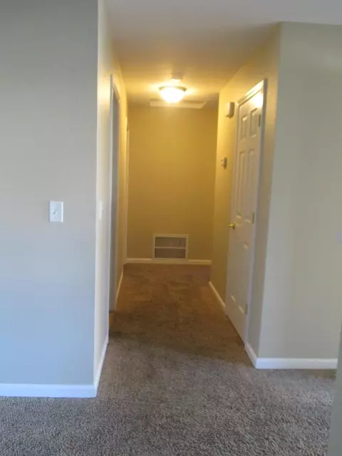 2563 Velia St, Redding, CA 96002 photo 14