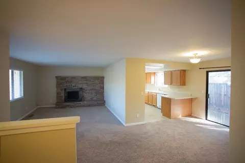 2563 Velia St, Redding, CA 96002 photo 30