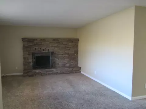 2563 Velia St, Redding, CA 96002 photo 15