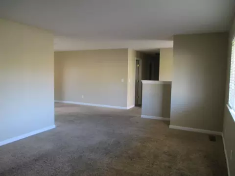 2563 Velia St, Redding, CA 96002 photo 16