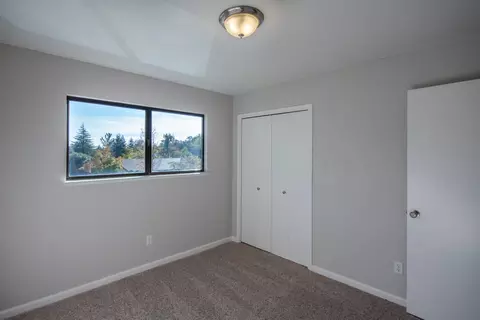 3810 Westgate Ave, Redding, CA 96001 photo 9