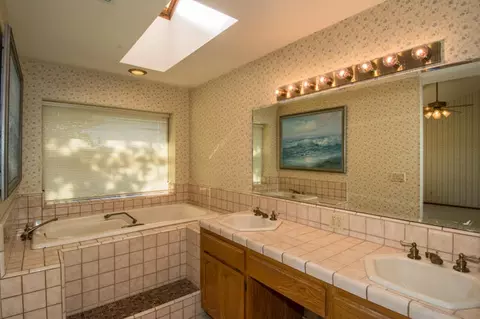 21219 River Bluff Dr, Anderson, CA 96007 photo 17