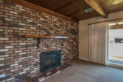 7070 Hermosa Way, Redding, CA 96002 photo 9
