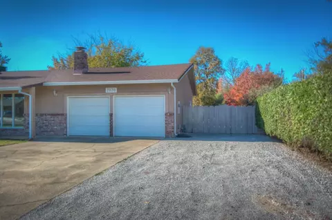 7070 Hermosa Way, Redding, CA 96002 photo 5