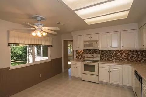 7070 Hermosa Way, Redding, CA 96002 photo 13
