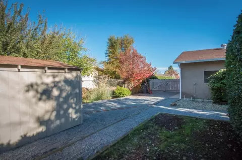 7070 Hermosa Way, Redding, CA 96002 photo 33
