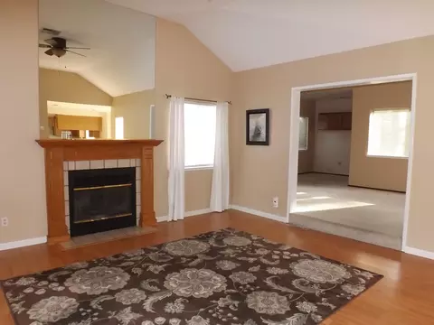 519 Alamine Dr, Redding, CA 96003 photo 2