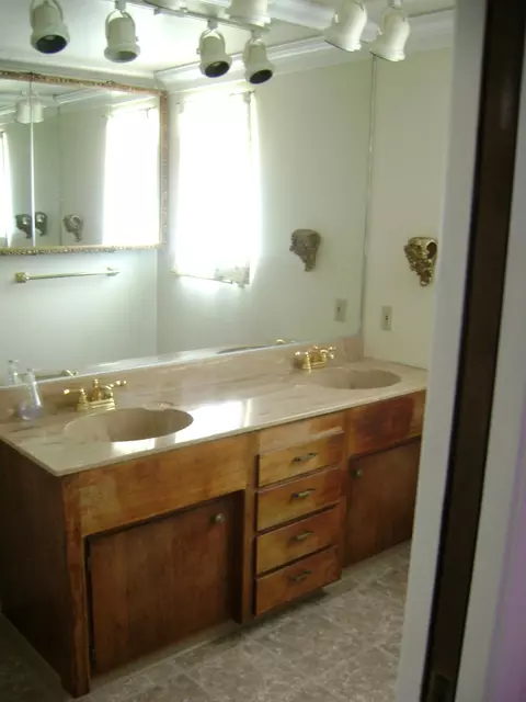 1252 Denton, Redding, CA 96002 photo 19
