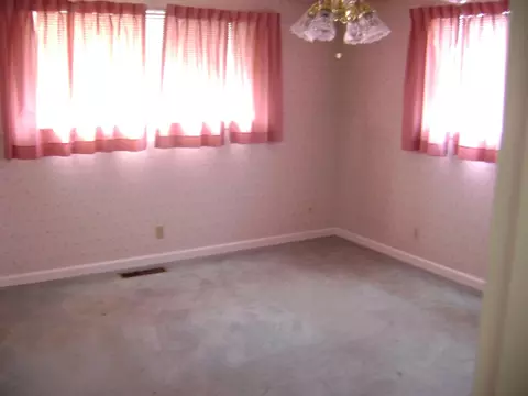 1252 Denton, Redding, CA 96002 photo 18