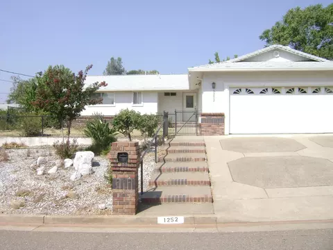 1252 Denton, Redding, CA 96002 photo 1