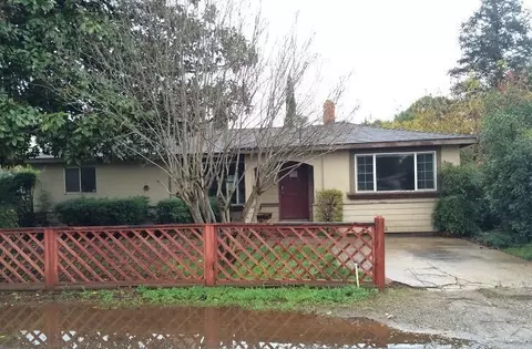 1170 Bond St, Redding, CA 96002 photo 1