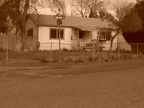 830 Lakeside Dr, Red Bluff, CA 96080 photo 1
