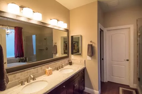 2239 Everest, Redding, CA 96001 photo 18