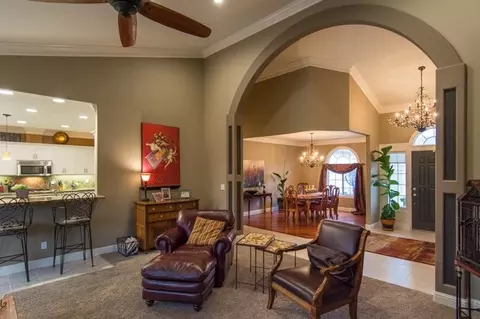 2239 Everest, Redding, CA 96001 photo 8