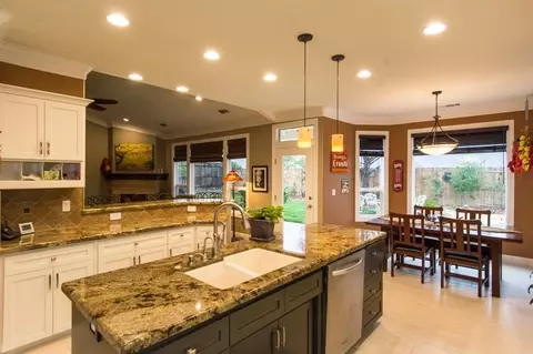 2239 Everest, Redding, CA 96001 photo 12