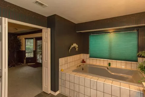 4650 Saratoga Dr, Redding, CA 96002 photo 20