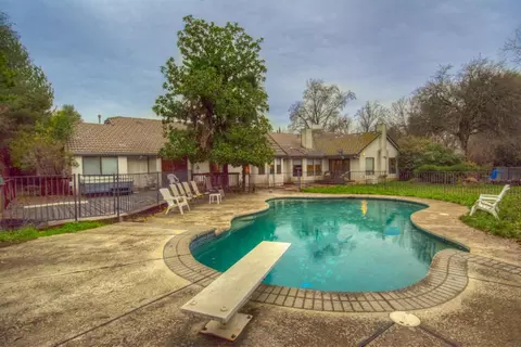 4650 Saratoga Dr, Redding, CA 96002 photo 29