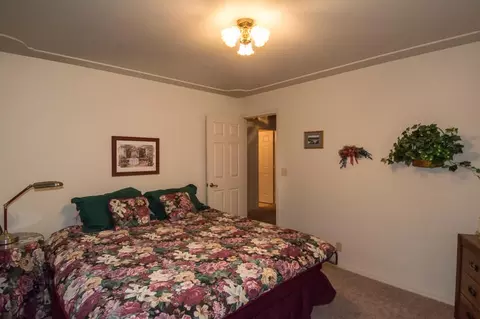 4650 Saratoga Dr, Redding, CA 96002 photo 24