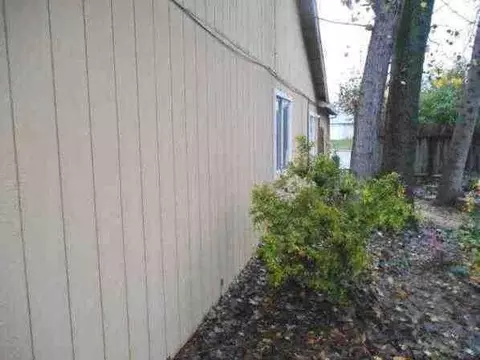 880 Mallard St, Redding, CA 96003 photo 10