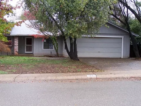 1842 Marlene Ave, Redding, CA 96002 photo 2