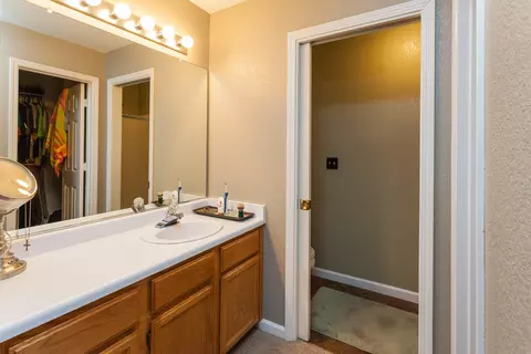 1872 Juarez Ln, Redding, CA 96003 photo 22
