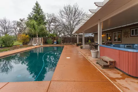 1872 Juarez Ln, Redding, CA 96003 photo 25