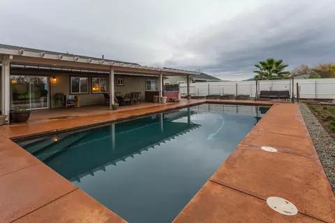 1872 Juarez Ln, Redding, CA 96003 photo 27
