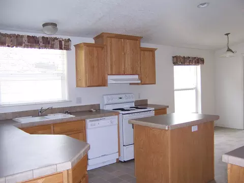 17010 Robinhill Rd, Corning, CA 96021 photo 4