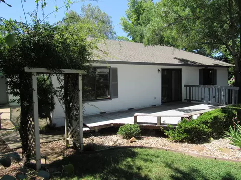 2052 Kildare Dr, Redding, CA 96001 photo 18