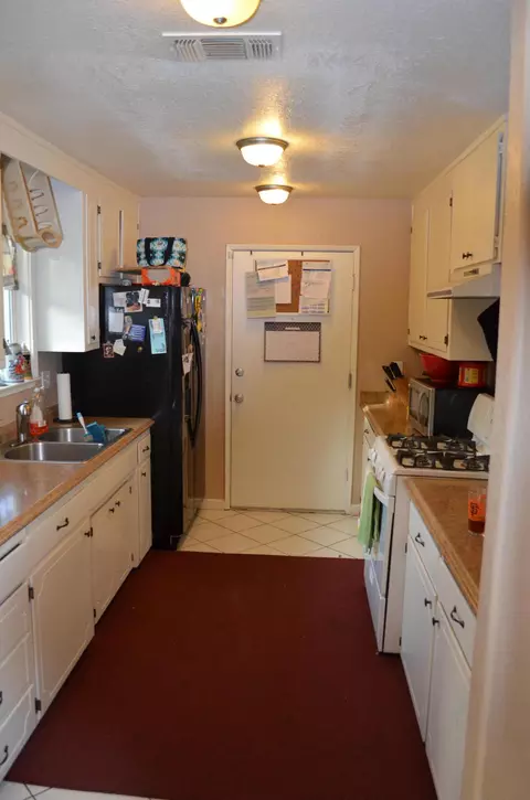 1498 Bruce Dr, Anderson, CA 96007 photo 13