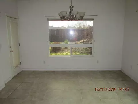 7630 Platinum Way, Redding, CA 96001 photo 10