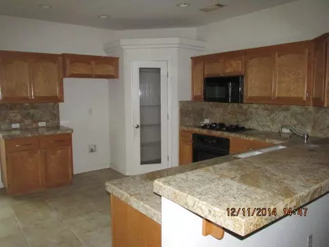 7630 Platinum Way, Redding, CA 96001 photo 9