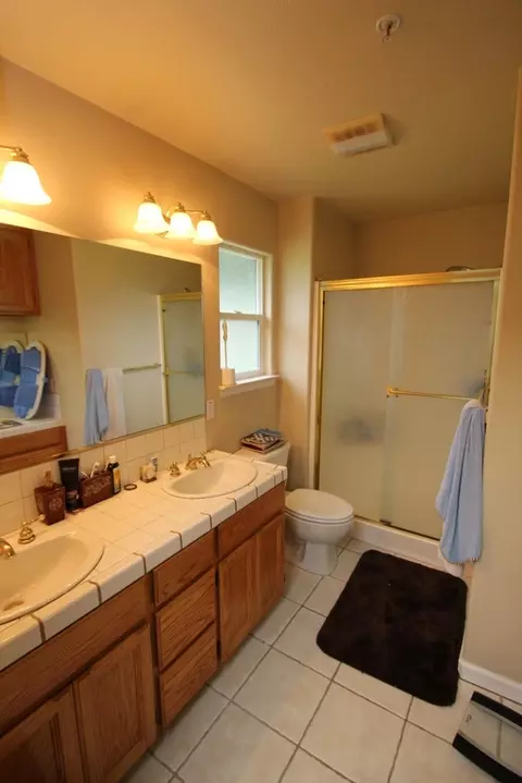19350 Raintree Ln, Redding, CA 96003 photo 13