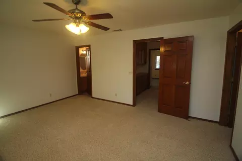 3358 Timbercreek Dr, Redding, CA 96002 photo 12