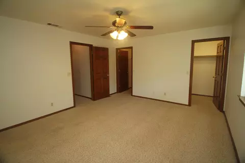 3358 Timbercreek Dr, Redding, CA 96002 photo 11