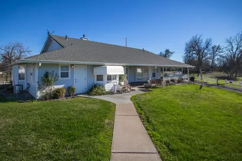 12348 Manzanoaks Dr, Redding, CA 96003 photo 18