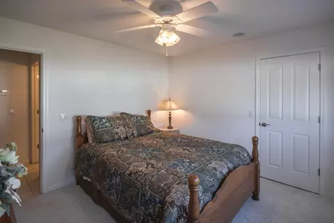 12348 Manzanoaks Dr, Redding, CA 96003 photo 13