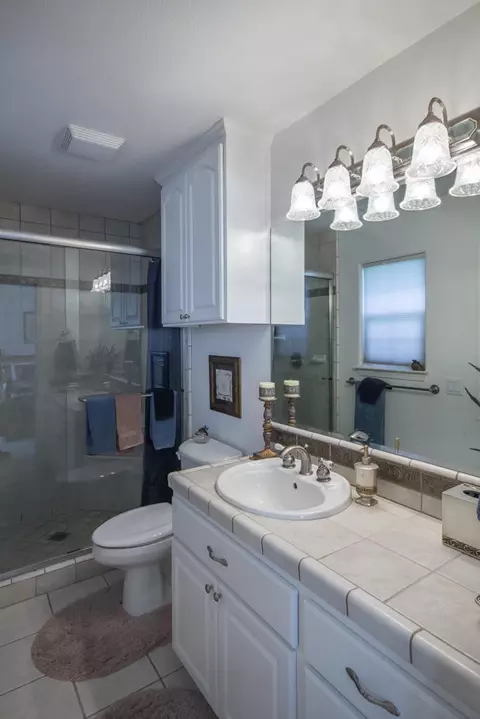 12348 Manzanoaks Dr, Redding, CA 96003 photo 16