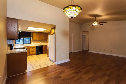 3676 Cherrywood Dr, Redding, CA 96002 photo 11